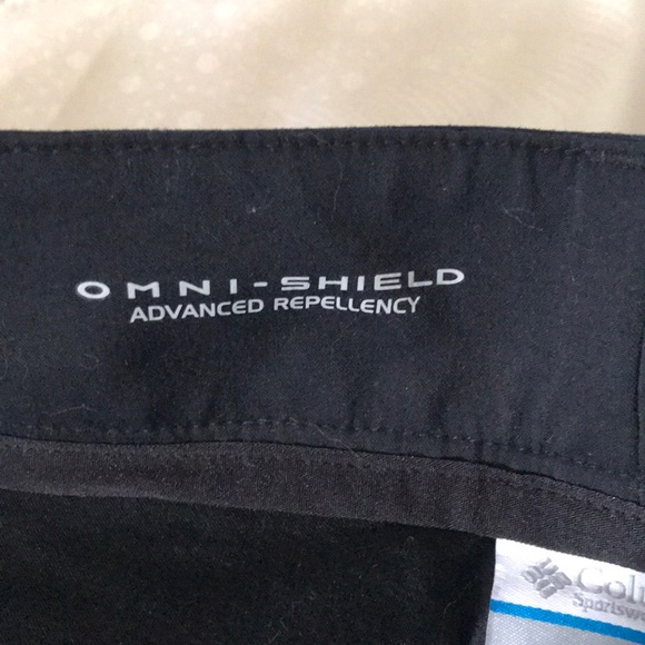 Sz16 - Short Black Columbia Trail Pants - Picture 4 of 4